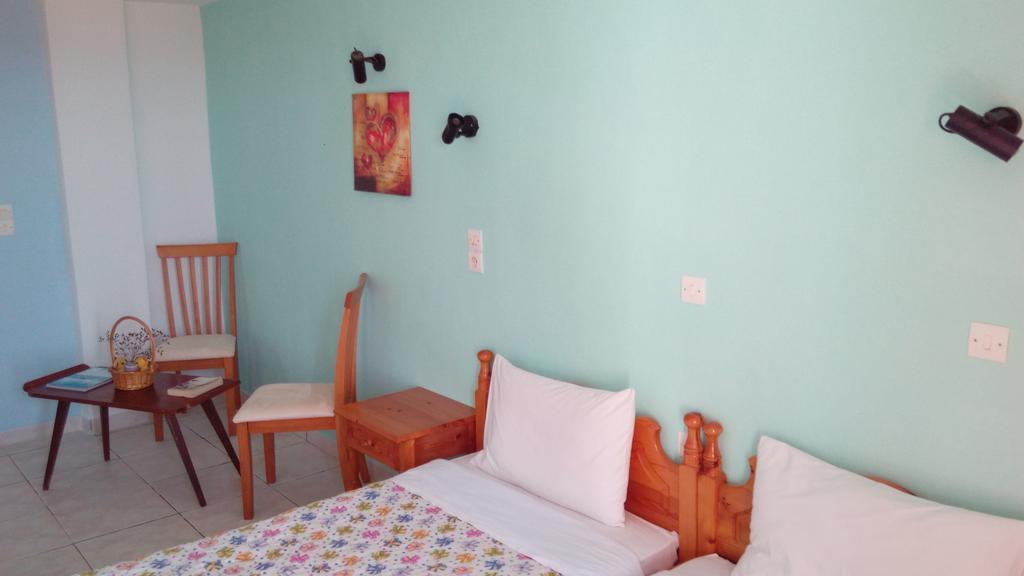 Anessis Cosmos Aparthotel Anaxos Ruang foto