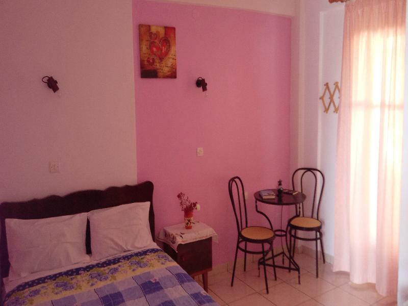 Anessis Cosmos Aparthotel Anaxos Bagian luar foto